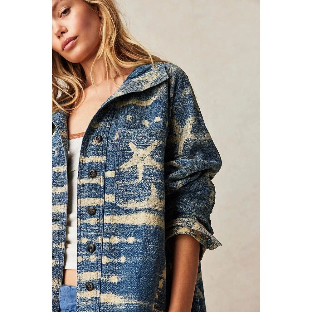 Free People We The Free Among The Stars Top Women’s L Blue Button Down Jacket